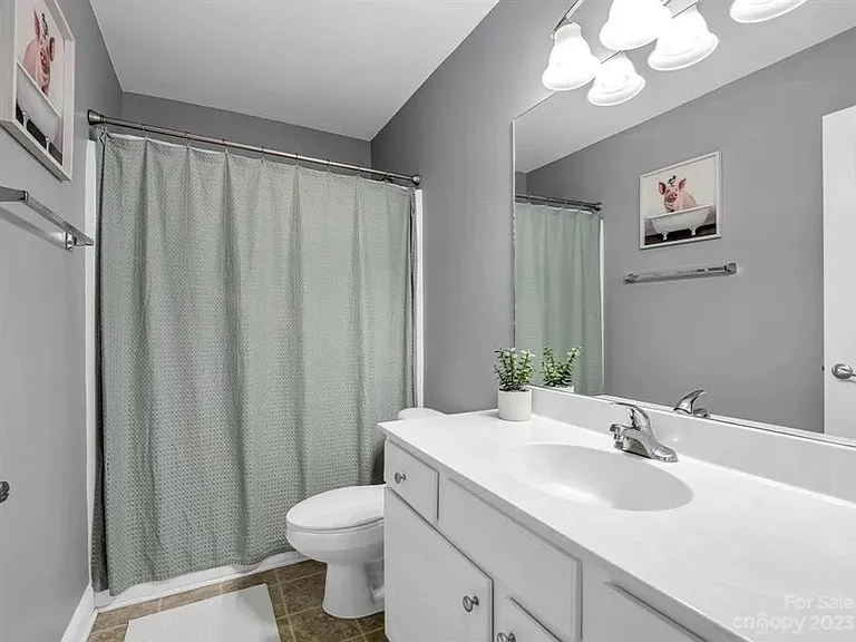 5 Maxim Ct — Photo 25