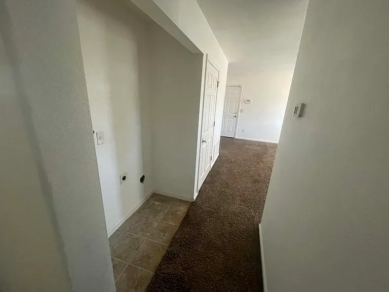 Casa Linda Dr — Photo 5