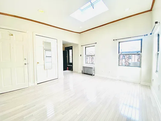 Rented by null | media 9