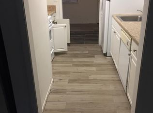 1328 Old Roswell Rd, Roswell, GA 30076