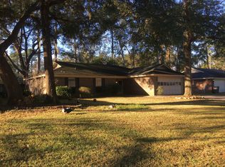 111 Blue Heron Dr, Savannah, GA 31410