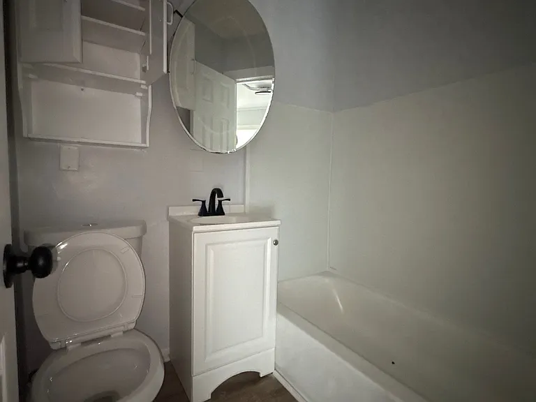 1517 Minnesota Ave #4 — Photo 11