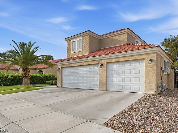 4th image of 7632 Oyster Cove Dr