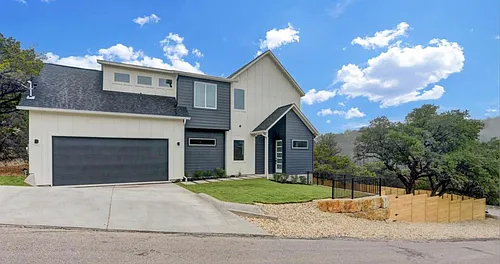 2603 Nocona Trl Photo 1