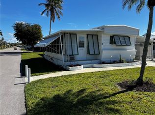 2 Topaz Ln, Naples, FL 34112