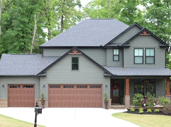 3106 Chatham Dr, Seneca, SC 29678