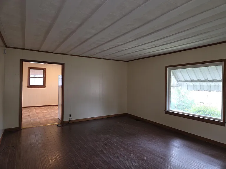 1001 N State St — Photo 5