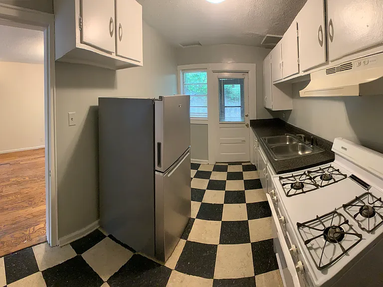 1615 Valley Ave — Photo 75