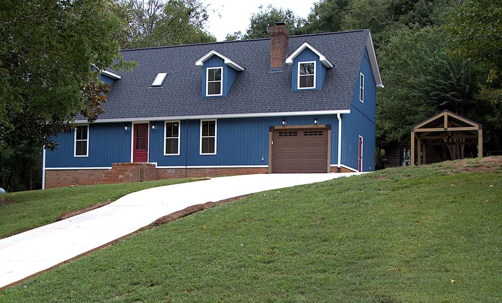 407 Tubbs Mountain Rd - Property Image