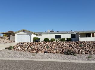 580 Park Crest Dr, Bullhead City, AZ 86429
