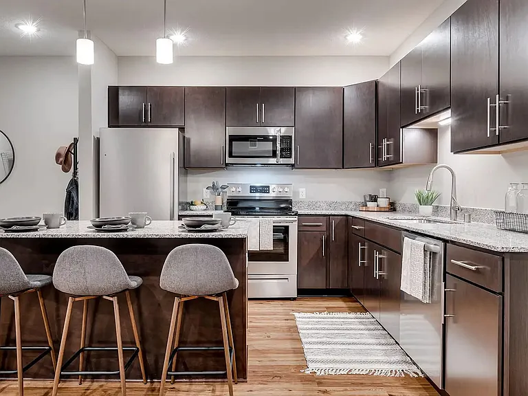 Circle Pines, MN Lexington Lofts | Harrison | Kitchen