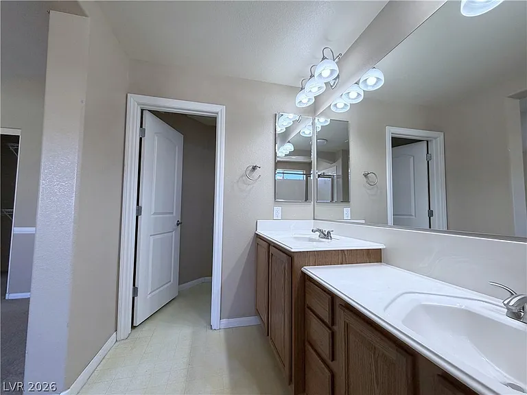 8230 Water Gap Ave — Photo 37