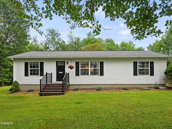 137 Windsor Rd, Savoy, MA 01256