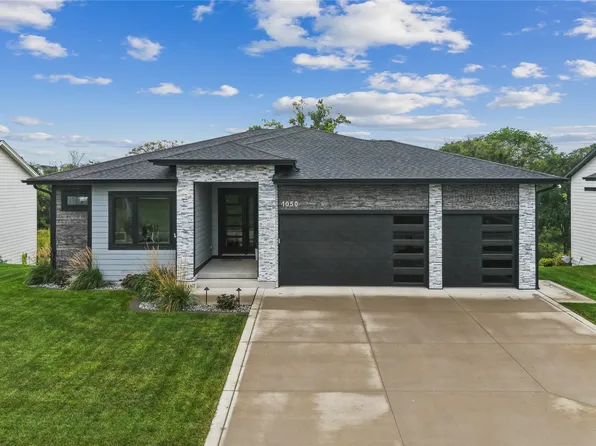 1050 Harrington Way, Waukee, IA 50263