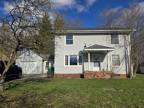 8031 Kingston Dr Photo 1