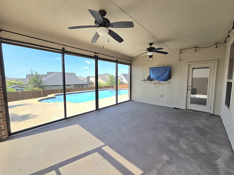 Screened in patio