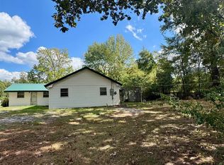 5411 Old Warren Rd, Pine Bluff, AR 71603