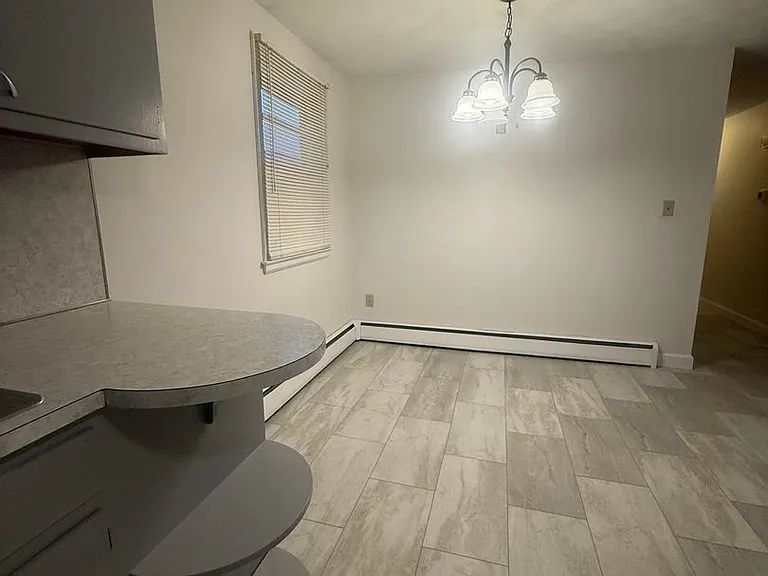 250 Oakland Ave — Photo 5