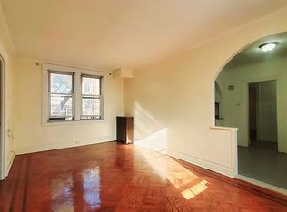 5902 Fort Hamilton Pkwy #2, Brooklyn, NY 11219