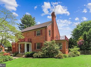 1222 Pinecrest Cir, Silver Spring, MD 20910