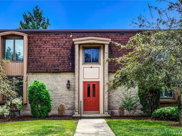 135 Charter Oaks Dr APT 1, Amherst, NY 14228