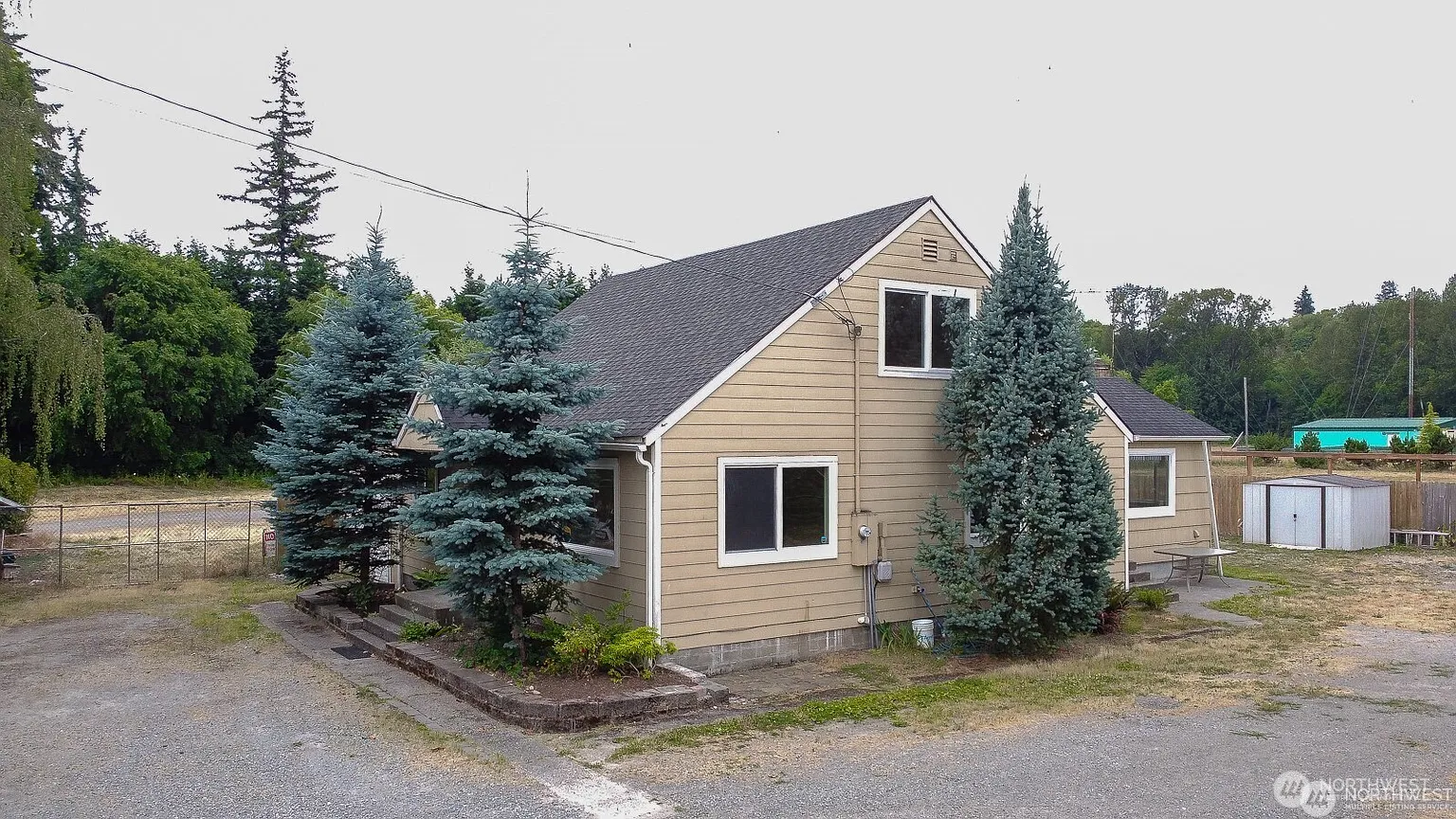 2618 30th Avenue E photo 1