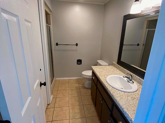 5th image of 13767 Turnberry Ln Unit 108-1