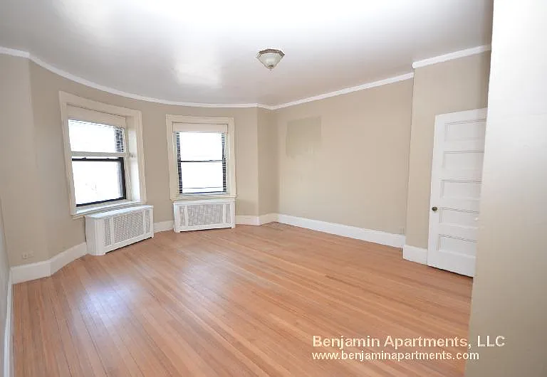 470 Commonwealth Ave #4F — Photo 1