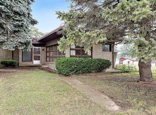 1022 Florence St, Lemont, IL 60439