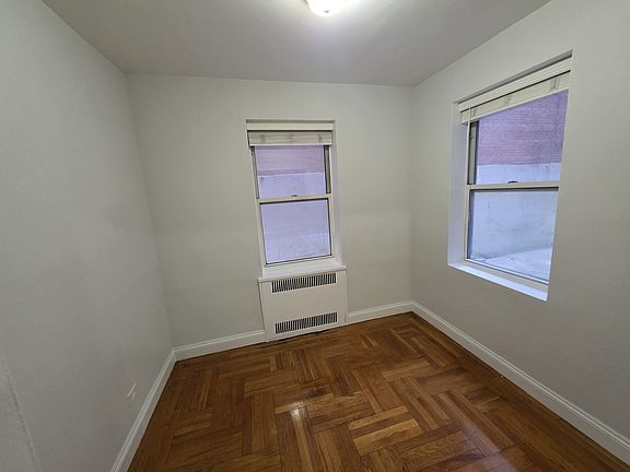 4th image of 140 Van Cortlandt Ave #2L