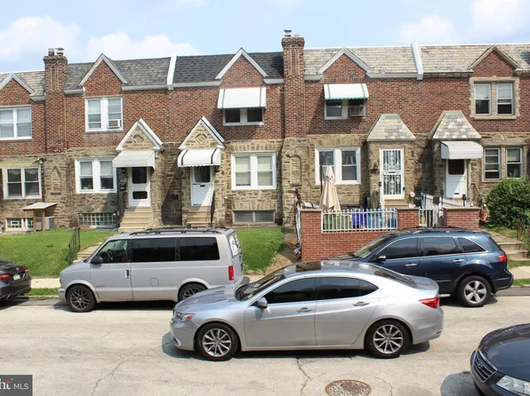 5625 Arbor St, Philadelphia, PA 19120