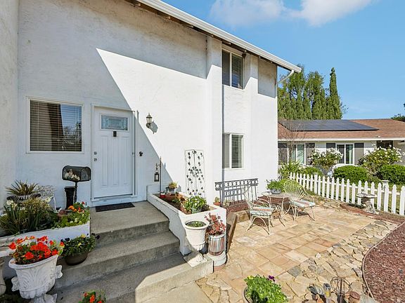 3rd image of 2280 Zoria Cir