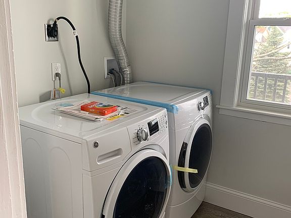 4th image of 28 Ripley Rd #4