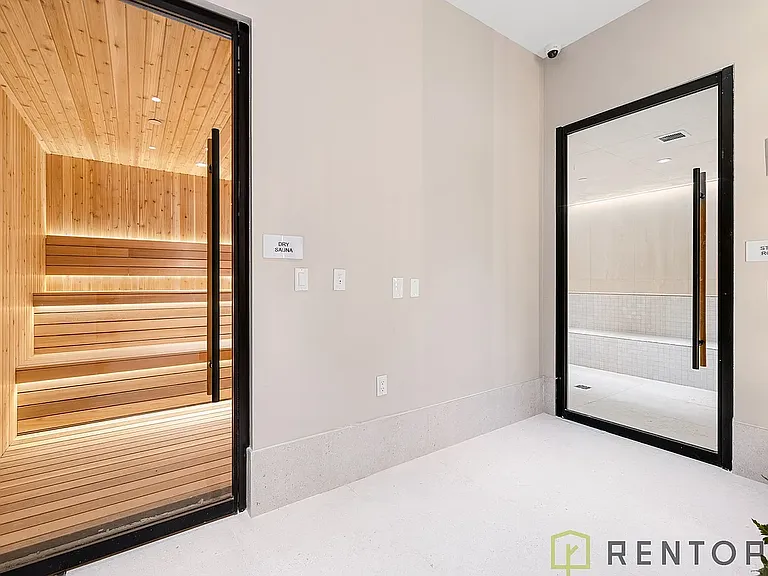 622 11th Ave #1108N — Photo 18