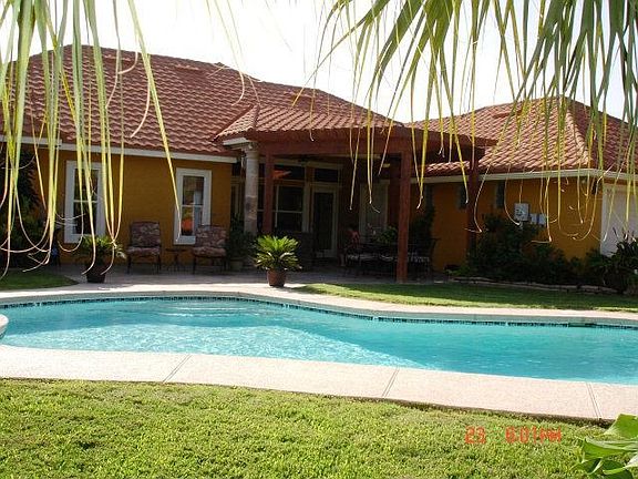 2nd image of 3208 E San Luis Cir