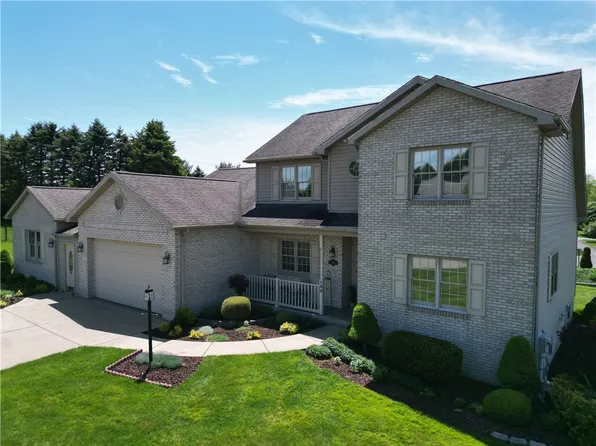 102 Manor Ct, Butler, PA 16001