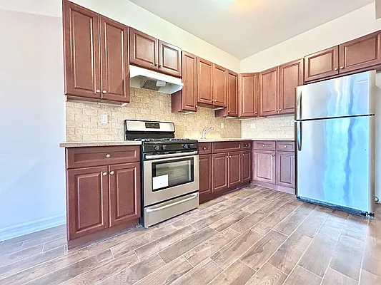 Rented by Pear NYC LLC | media 17