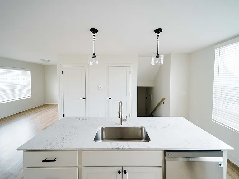 Chalet at Prairie Trail Townhomes — Photo 9