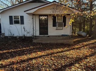 37 Park Cir, Evening Shade, AR 72532