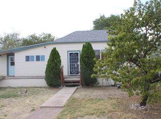 54300 N Beach Ave, Seligman, AZ 86337