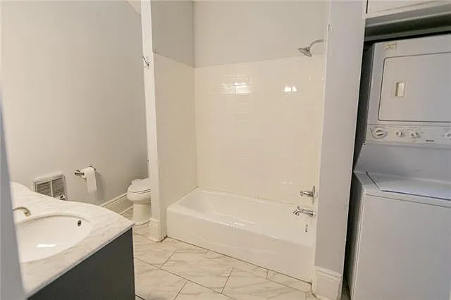 727 Saint Roch Ave — Photo 11