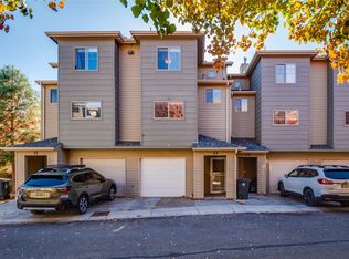 33 Short Dr, Los Alamos, NM 87544