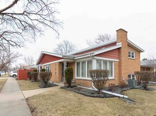 10501 S Kildare Ave, Oak Lawn, IL 60453
