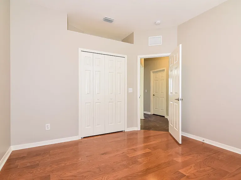 7936 Terrace Ridge Dr — Photo 13