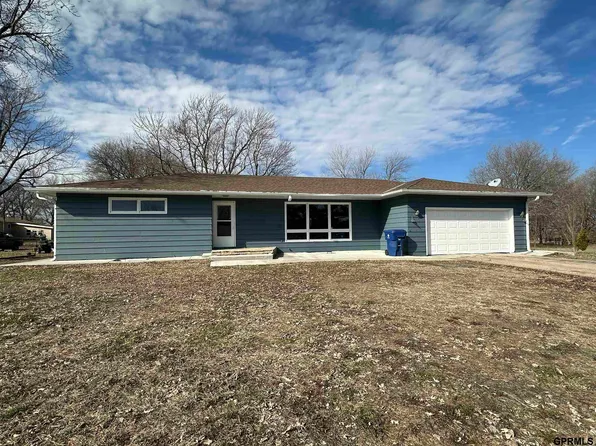 1109 N Washington Ave, Dorchester, NE 68343