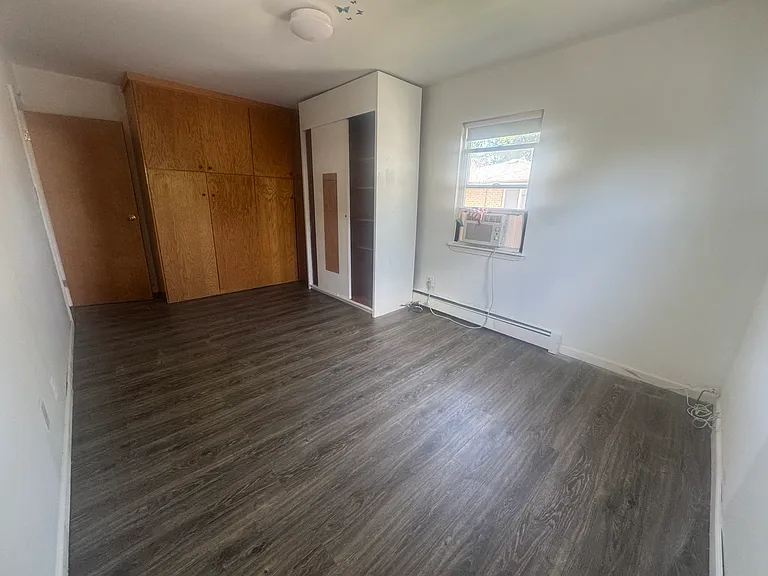 71-14 166th St #2 — Photo 3