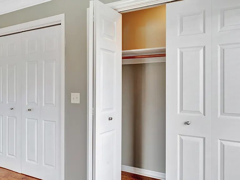 121 Prestwick Cir — Photo 34