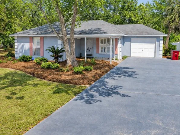 108 Miller Ln, Sylvester, GA 31791