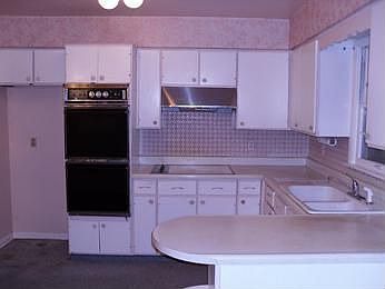4th image of 2209 NW 72nd Ave