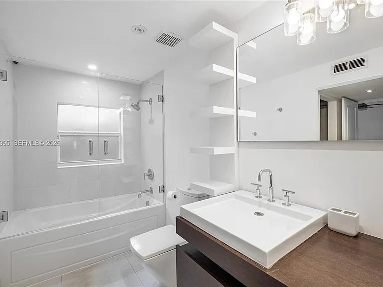 4150 Ventura Ave — Photo 29